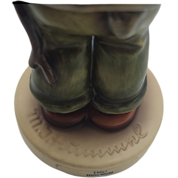 Hummel Boy Figurine Hello World - Picture 6 of 11